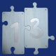 Puzzle Hausnummer 13 mit silbernem Hintergrund