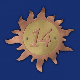 Hausnummer 14 als Sonne aus  Kupfer massiv und Messing