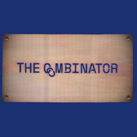 Firmenschild "THE COMBINATOR" aus Kupfer massiv