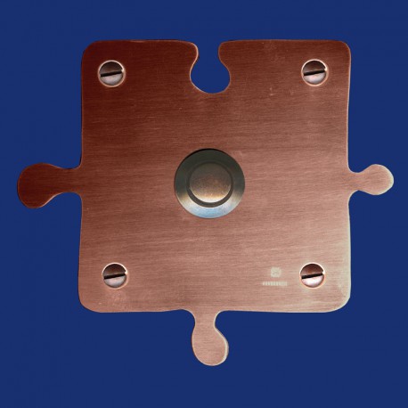 Puzzle-Klingelschild aus Kupfer mit dunkel-kupferfarbener Klingel
