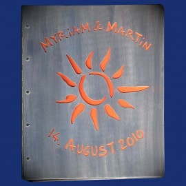 Metallordner aus Aluminium als Hochzeitsgeschenk